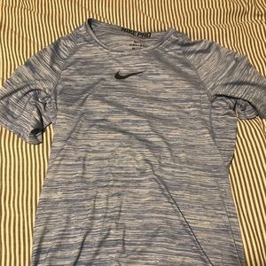 Men’s Nike dry fit shirt size S